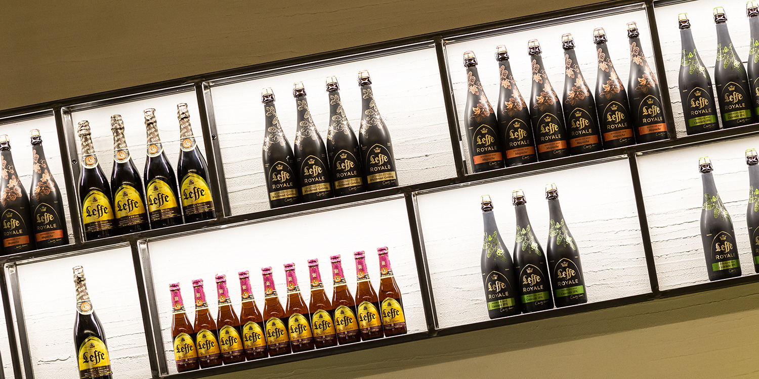 旧工厂变身高雅现代餐厅-10