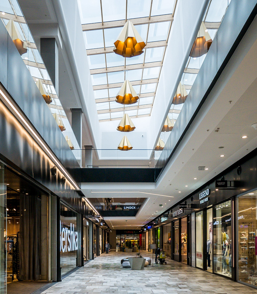 时尚购物中心贝尔格莱德之光·阿瑞尔·祖克曼工作室-5