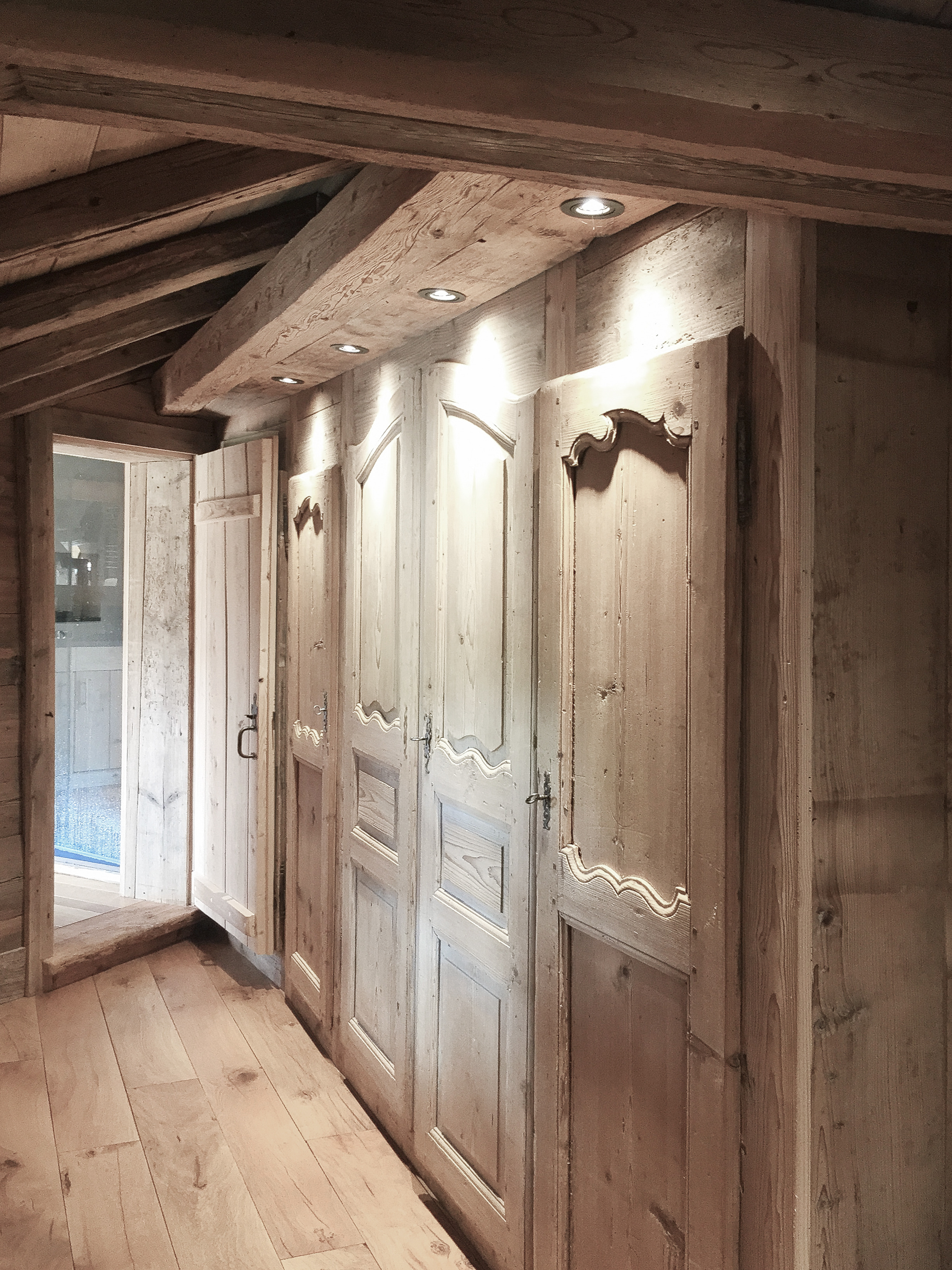 自然元素打造的阿尔卑斯山居设计-20