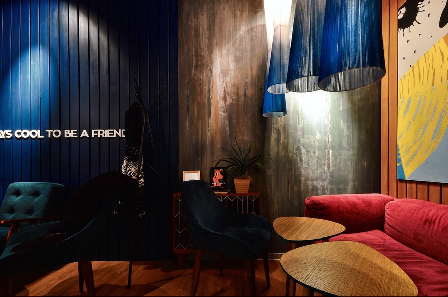 俄罗斯红色杯咖啡厅 | ALLARTSDESIGN 的 38 平米空间魔法-5