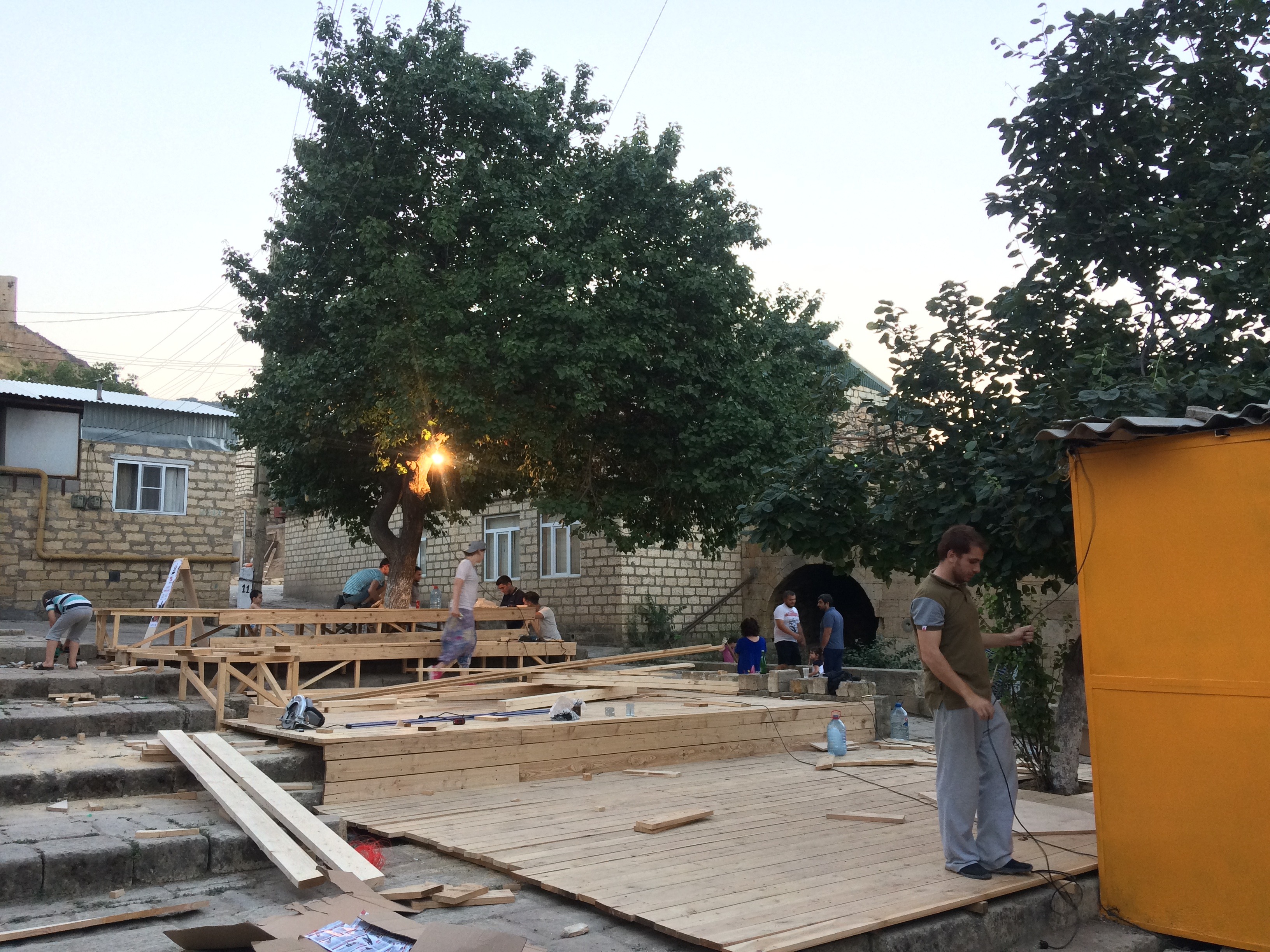 2017 年木质小品与景观设计的城市公园工作坊-9