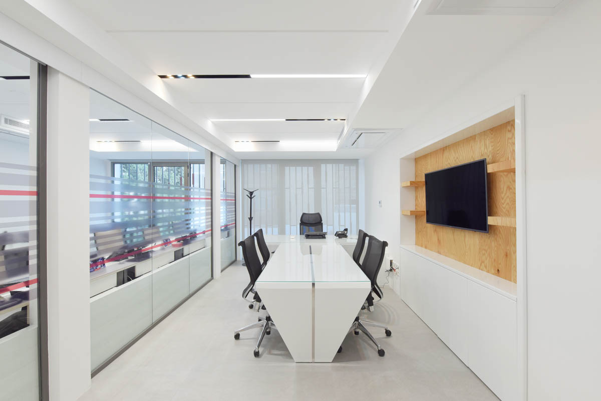 伊朗 Varesh 办公楼——简约现代的办公空间设计-9