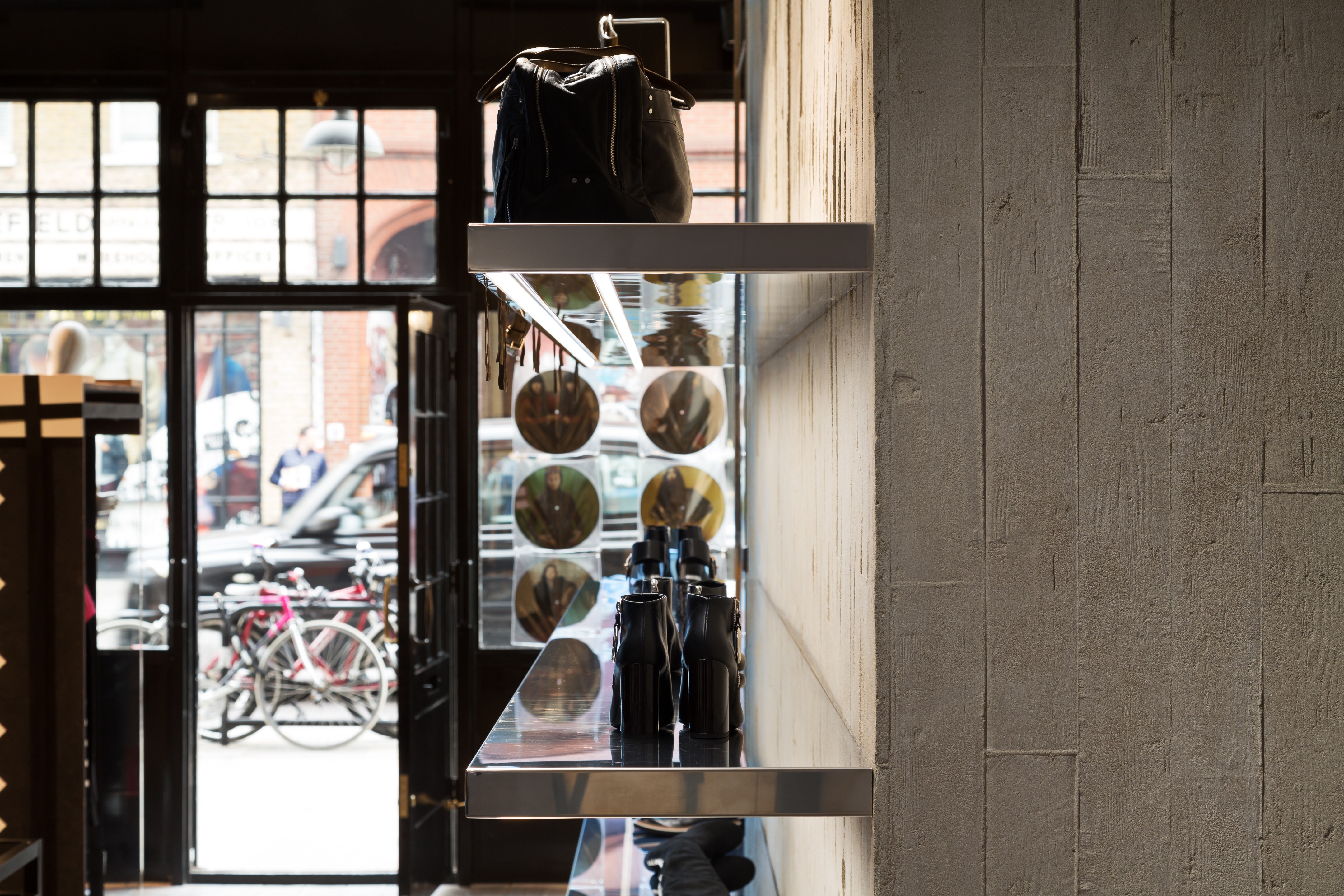 伦敦 Ale·ander McQueen 旗舰店-5