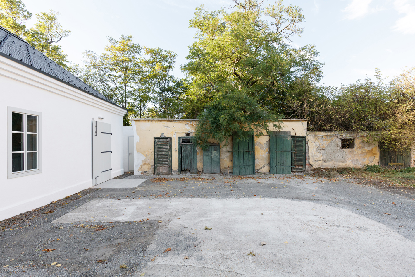 废弃奶牛场转型功能厅,历史与创新的完美结合-30