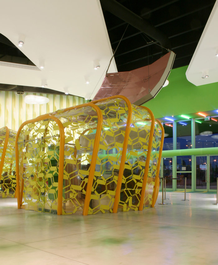 帕尔马多彩多厅电影院 | 室内设计之美-7