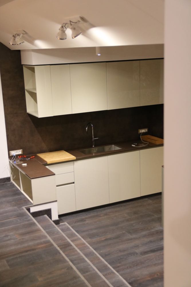 意式乡村风格别墅翻新，打造温馨亲子空间-2