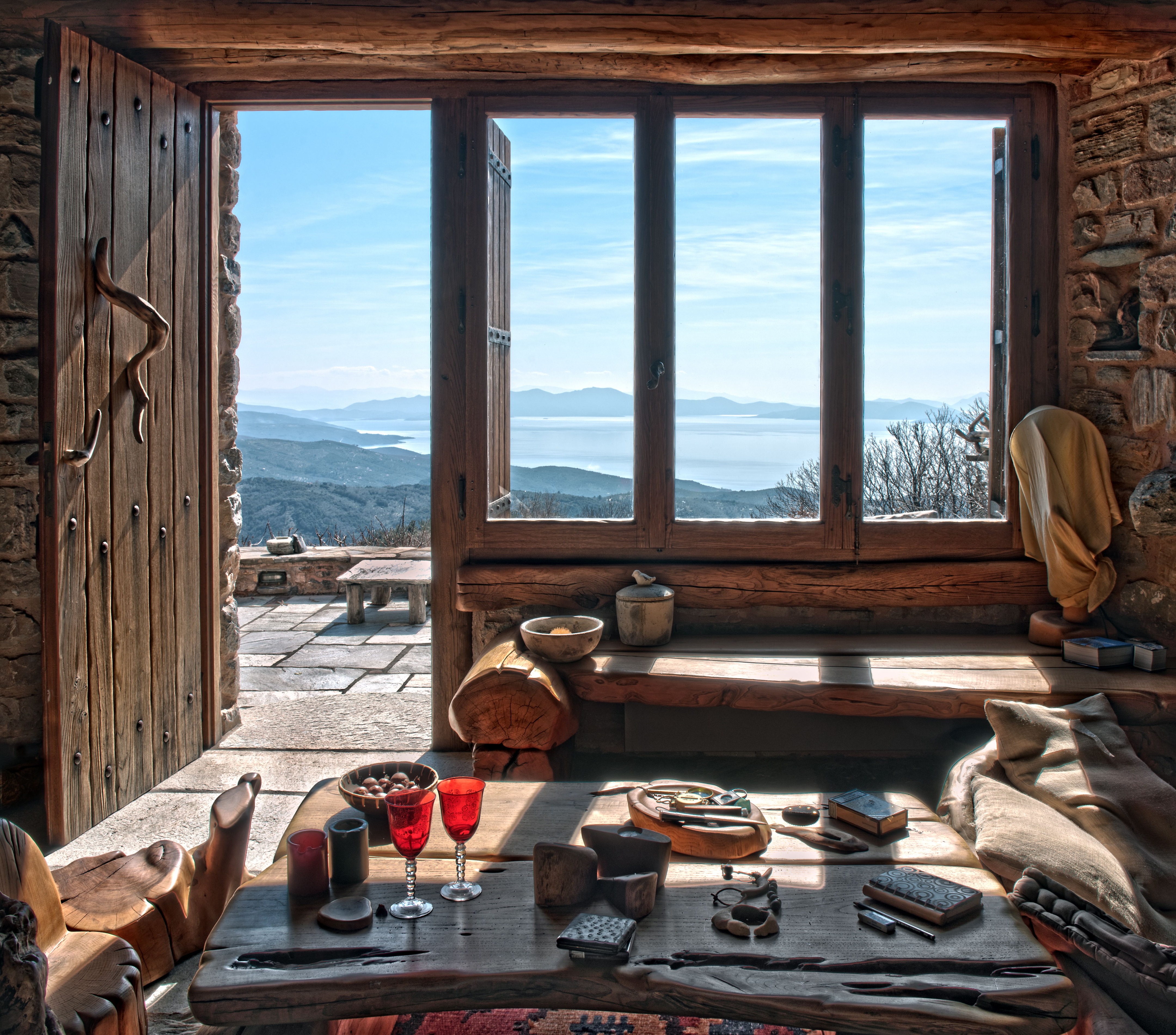 Pelion 山间混凝土石屋，融入自然的简约生活-54