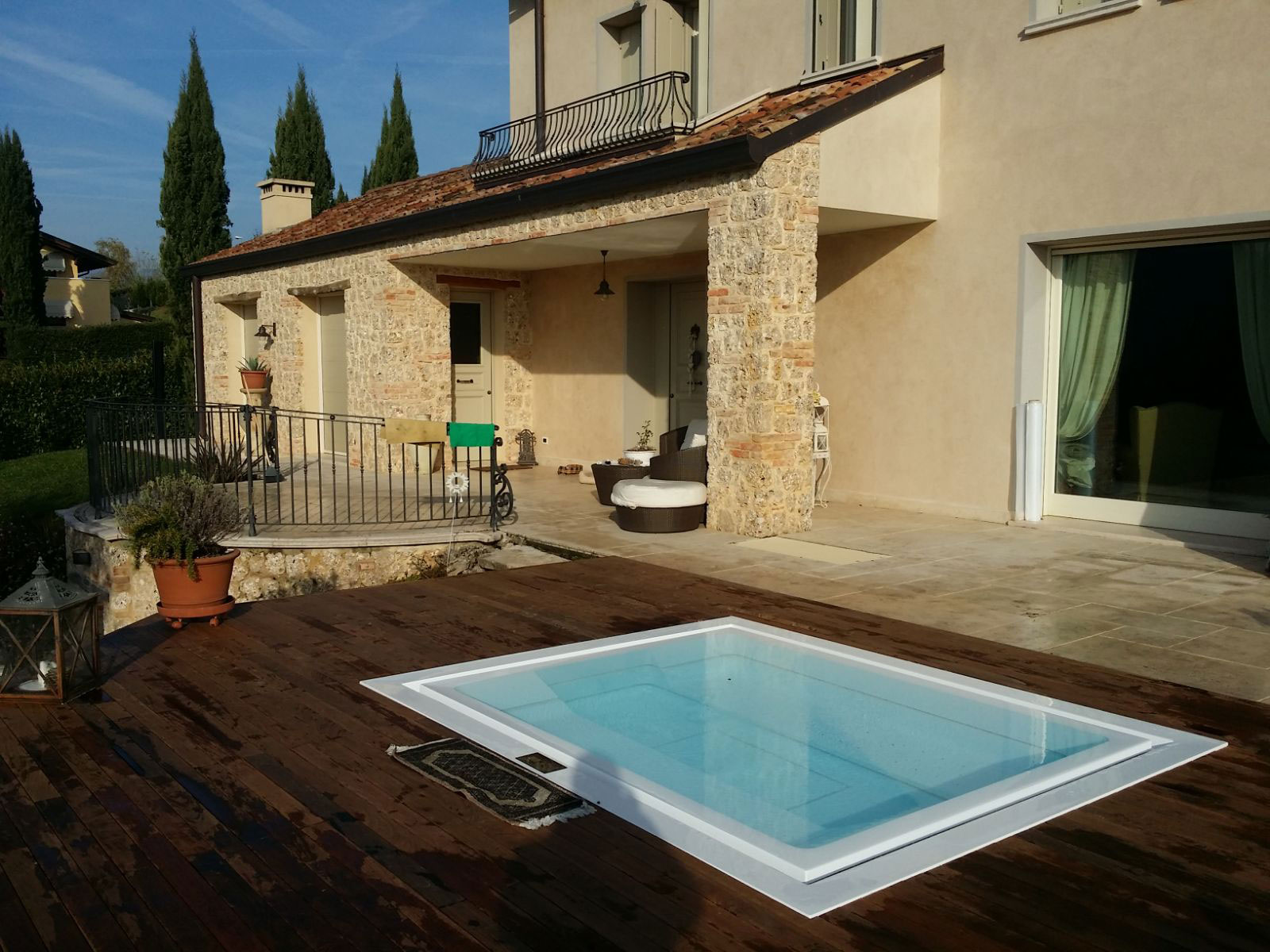 隐形水疗泳池-5