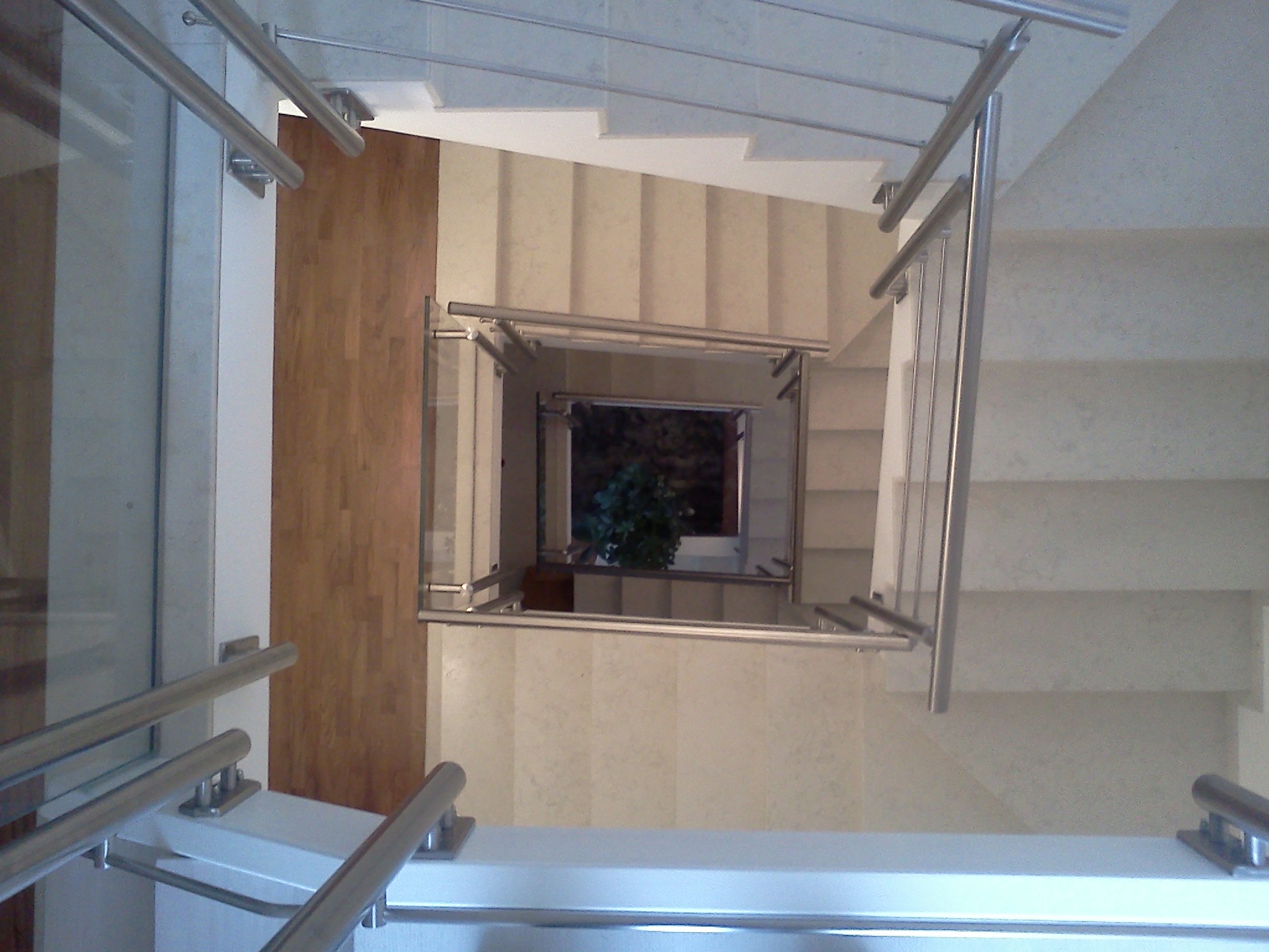 地中海风格的山间联排别墅-35