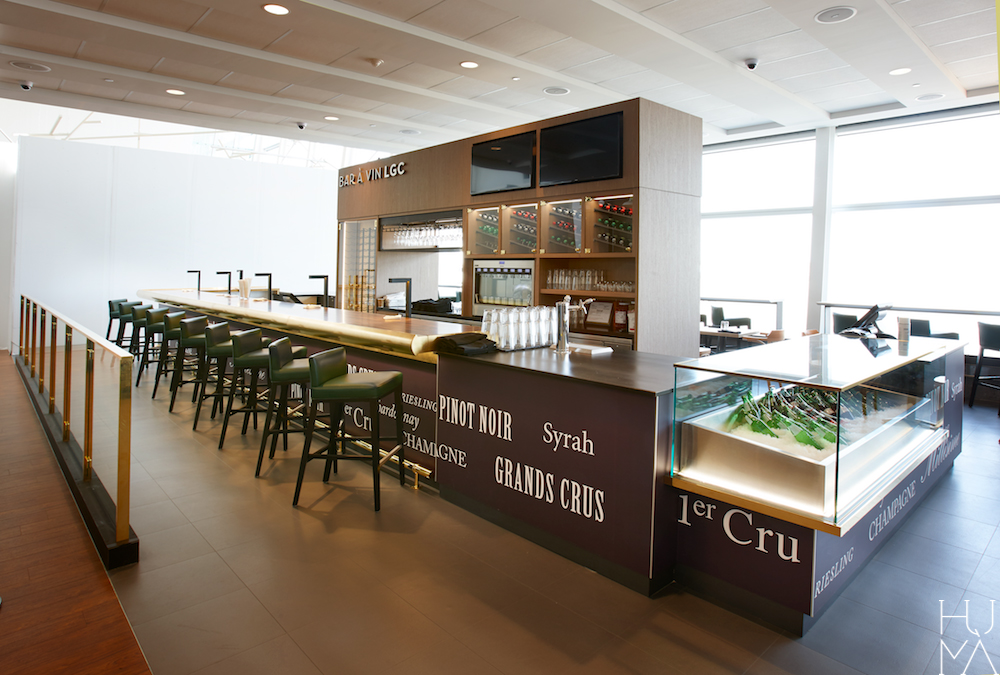 蒙特利尔机场美食广场，Humà 设计新视角-42