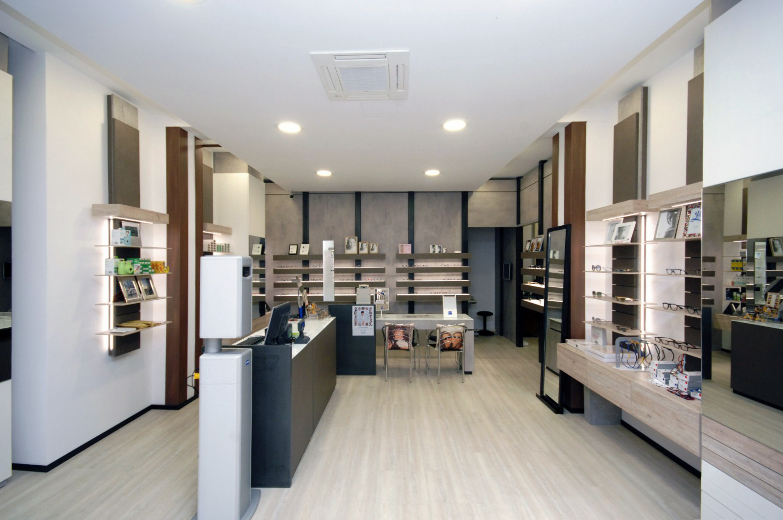 Ottica Zanini 眼镜店-9