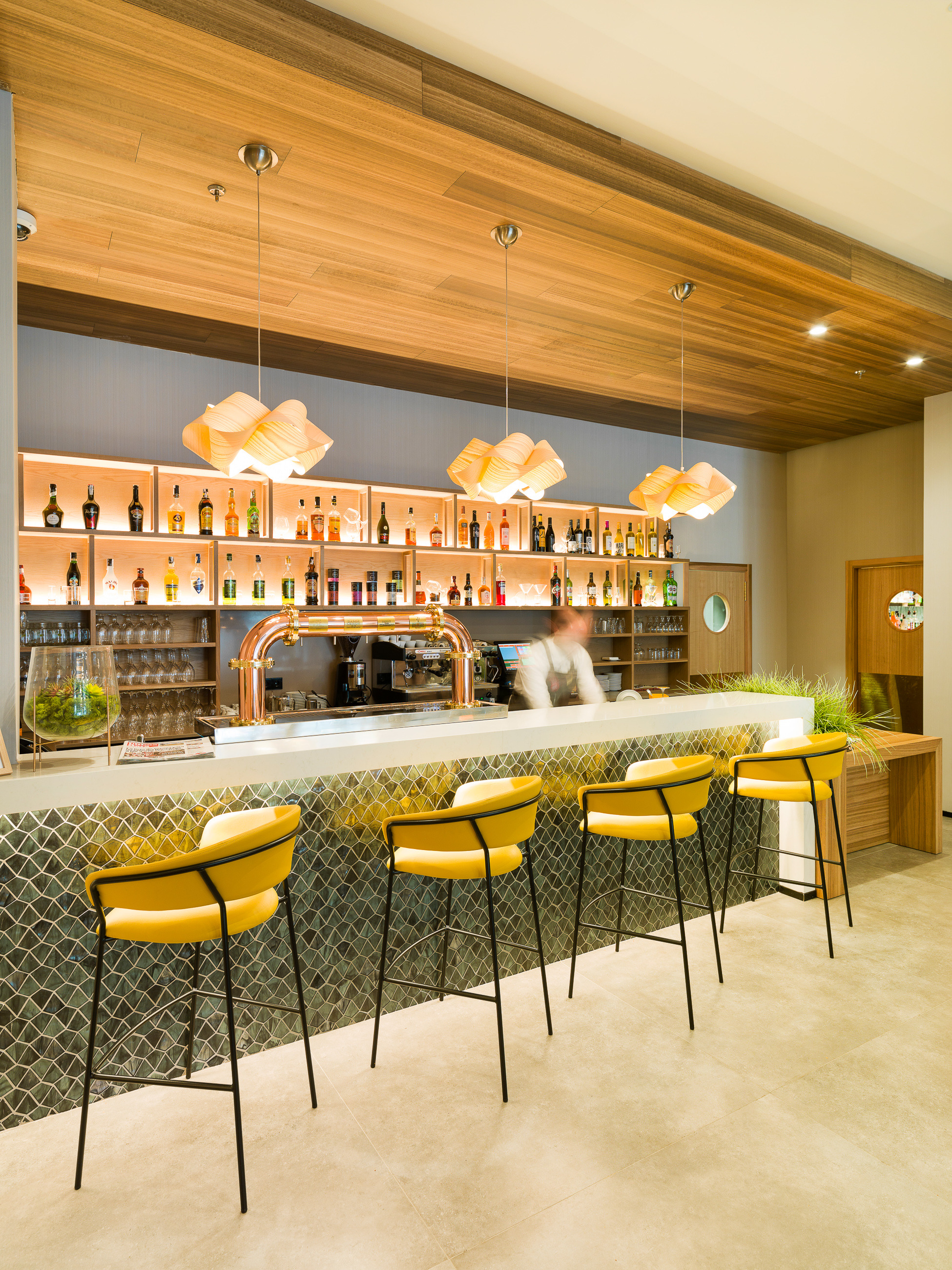 地中海风情融入四星级酒店设计-14