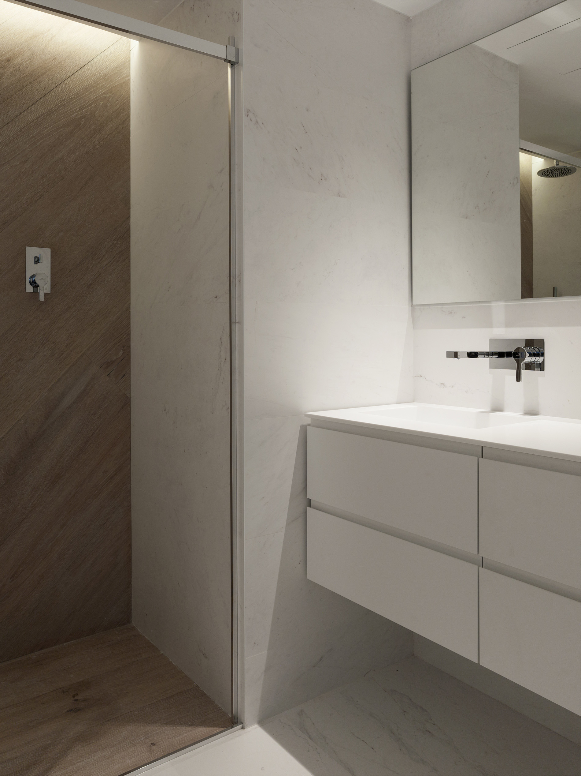 地中海之光 | 瓦伦西亚中心的海景房设计-30