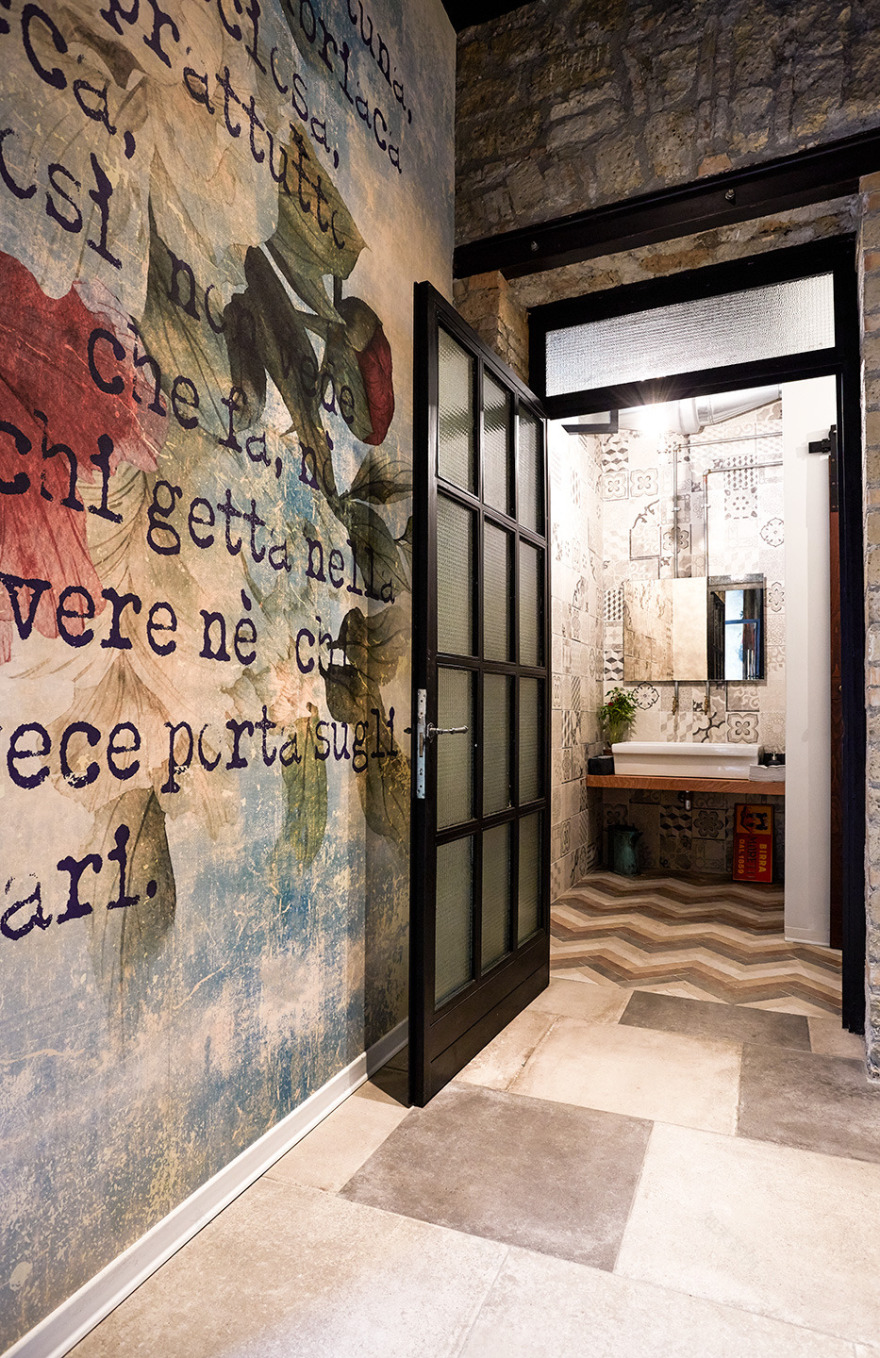 诺拉历史中心的复古游戏主题餐厅-7