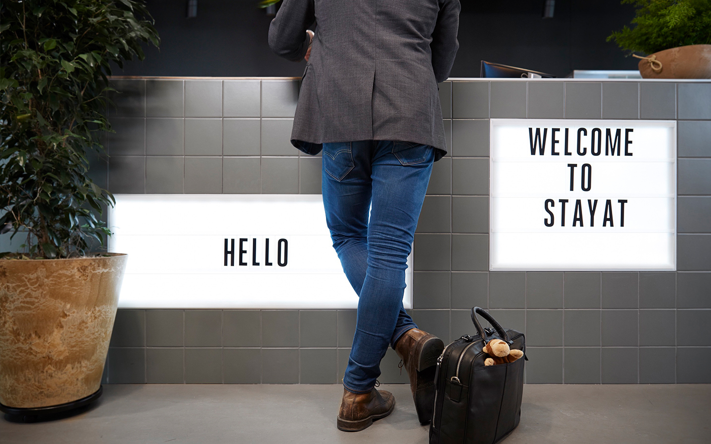 StayAt 酒店一站式导航与品牌环境设计-10