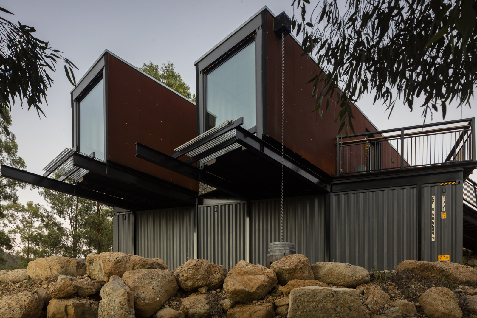 澳洲酒庄的集装箱创意设计-8