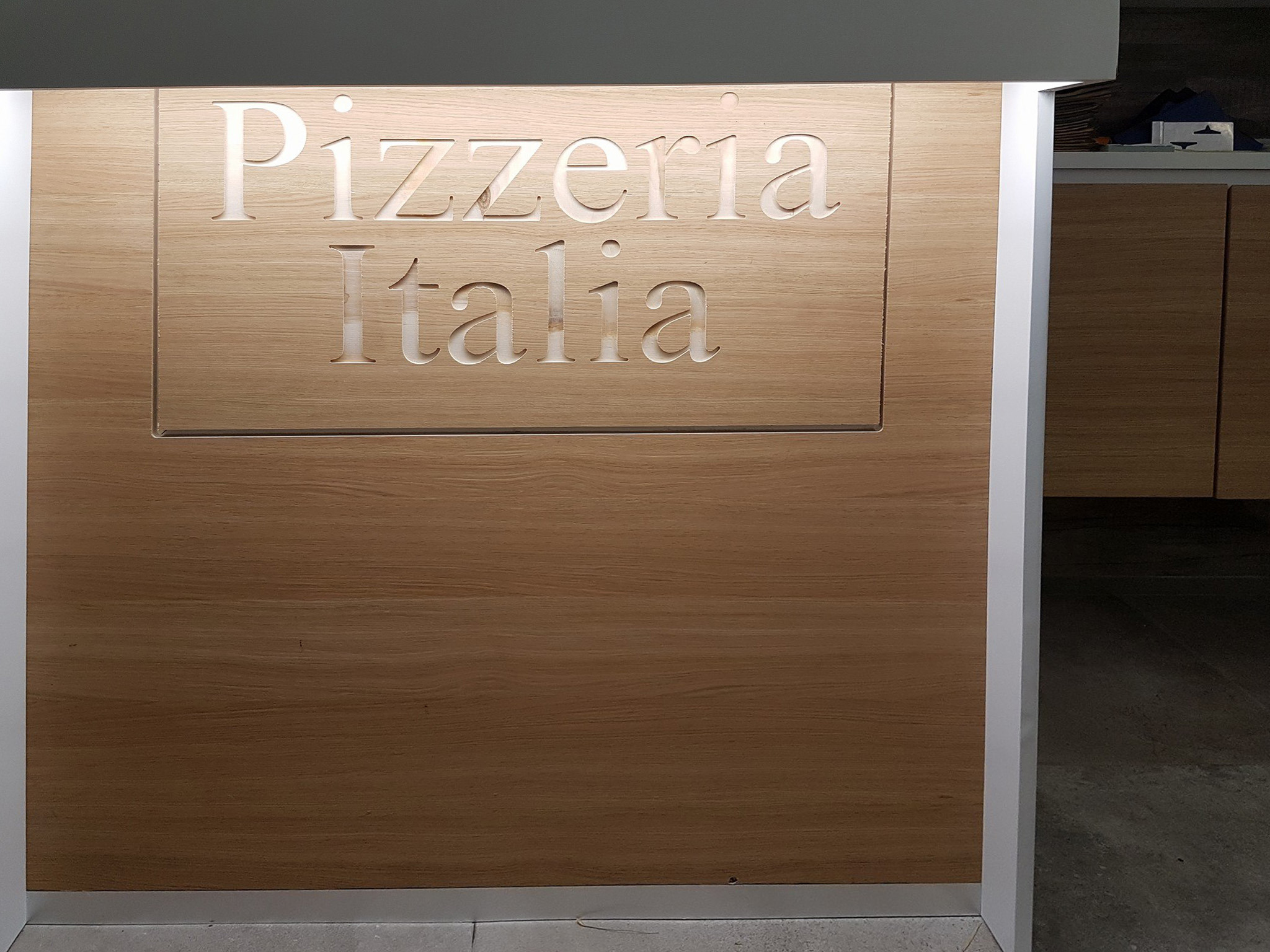 历史悠久的意大利披萨店，传统与创新的完美结合-2