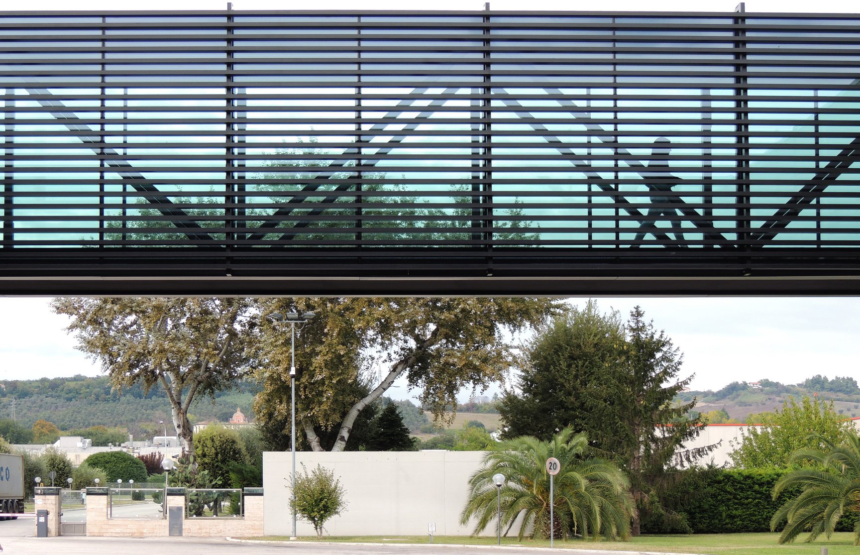 优化空间布局的 Factory in Plast 改造-0