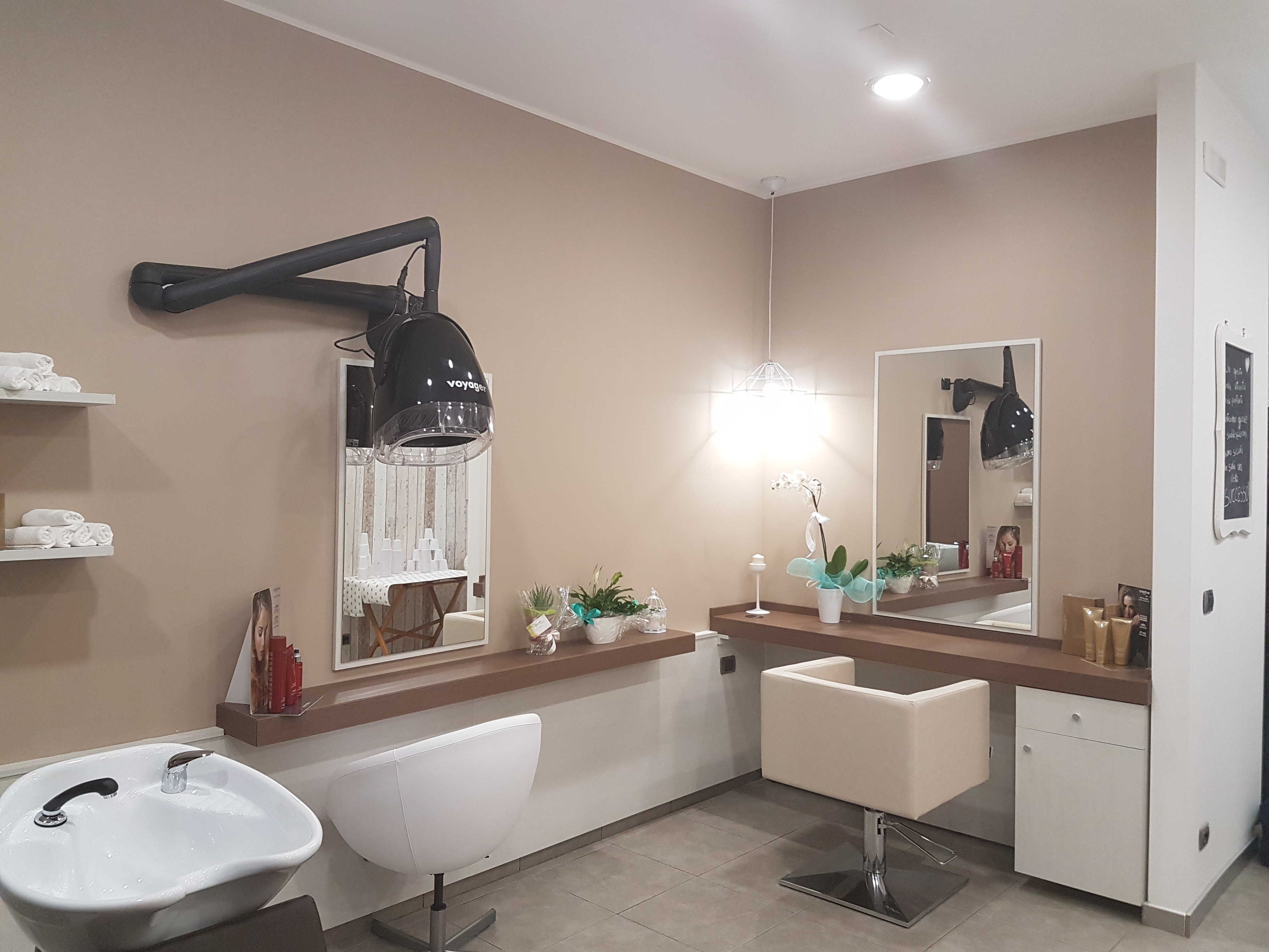 意式极简，完美呈现——IDEE IN TESTA 室内设计案例-9