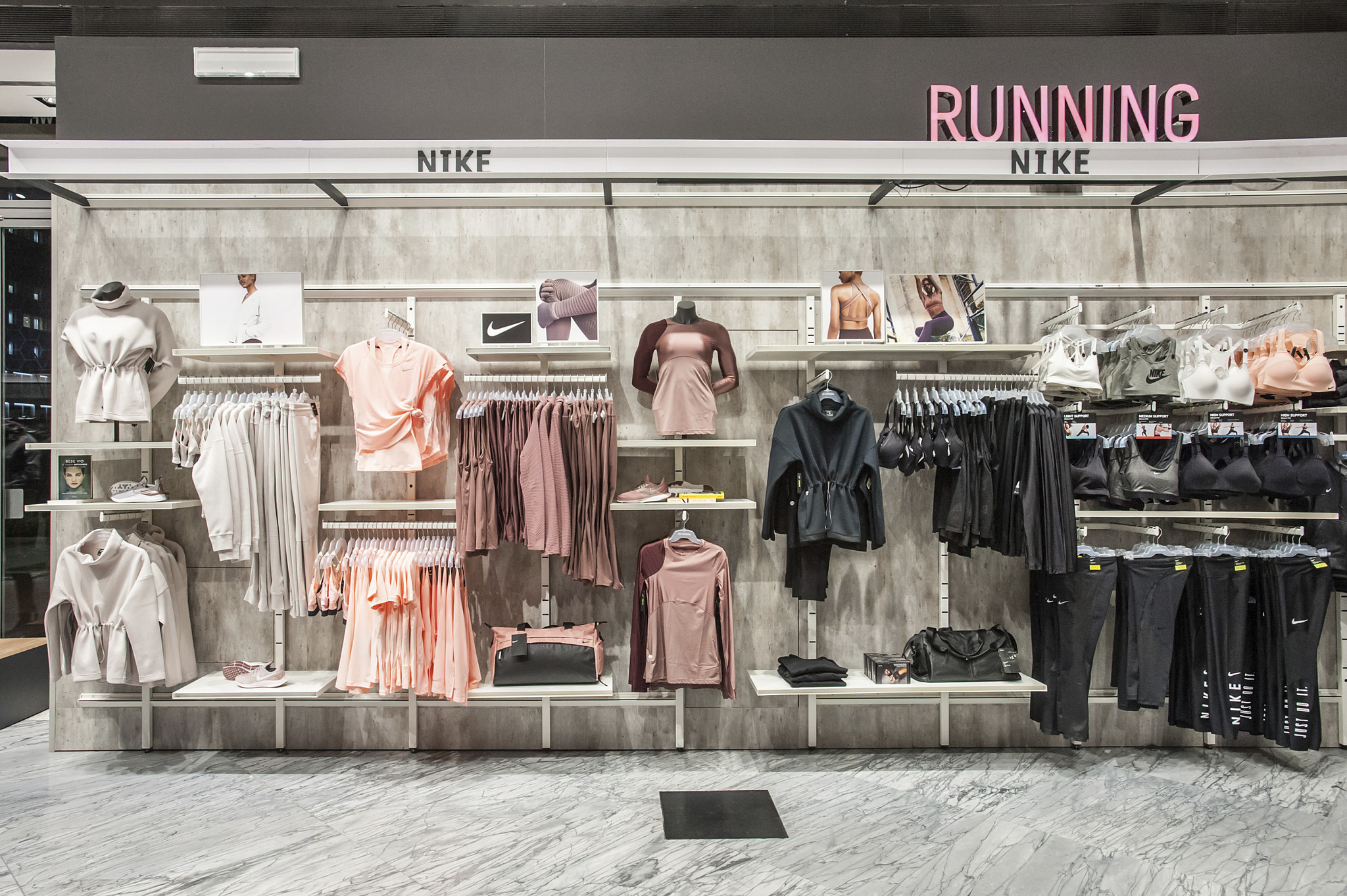 罗马 Cisalfa 店铺 · 女性区域 3·0 设计-9