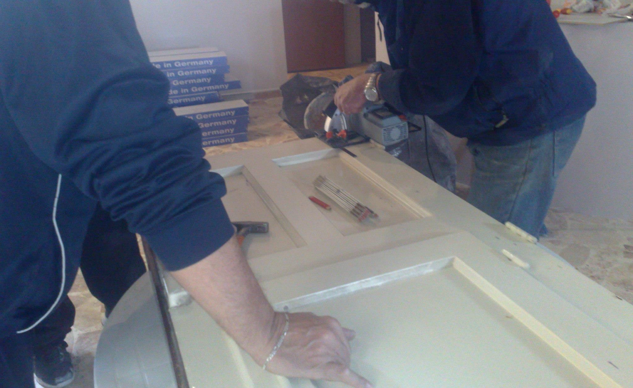 量身定制货架的 110 平米店铺翻新设计-3