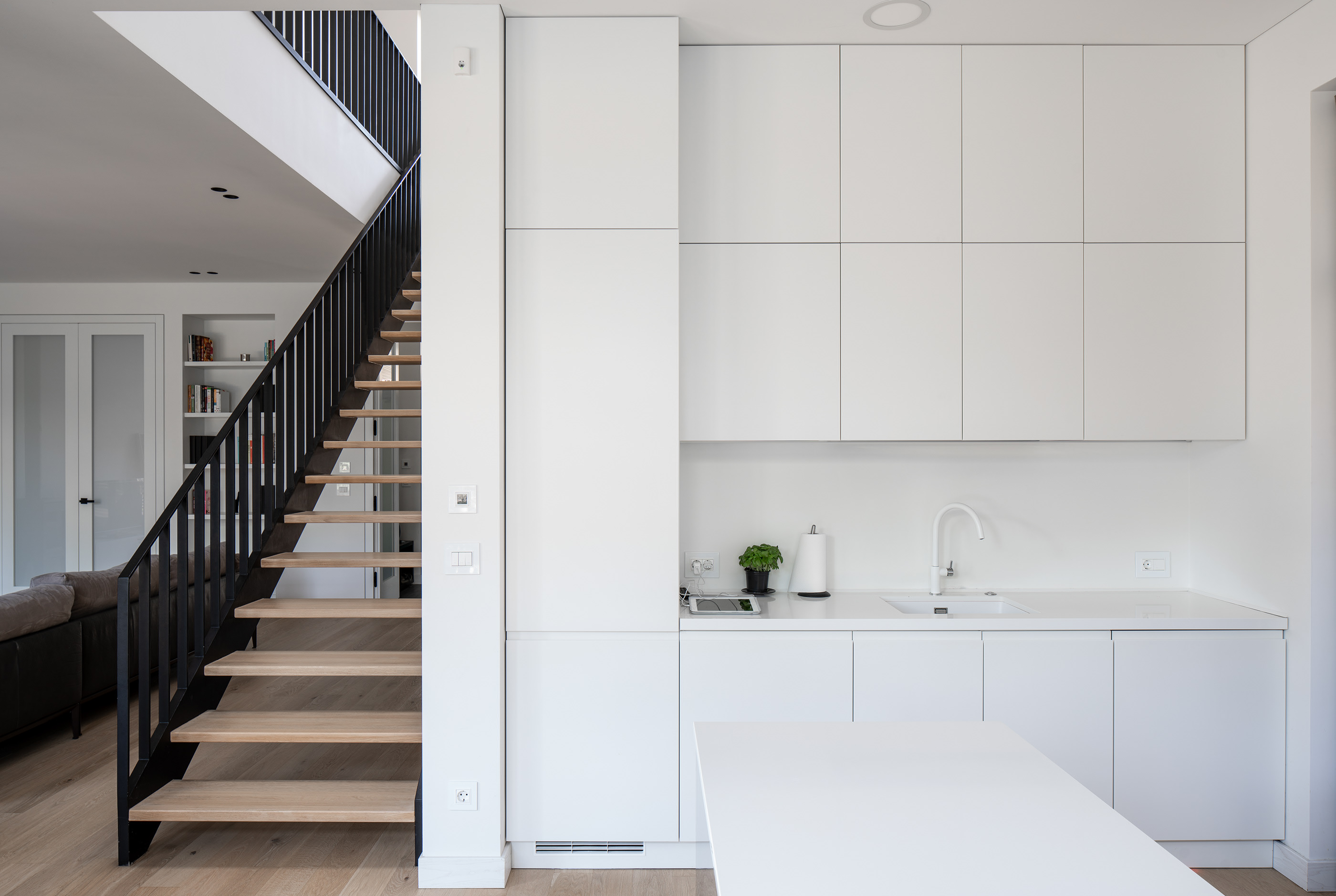 月亮内部住宅设计-5