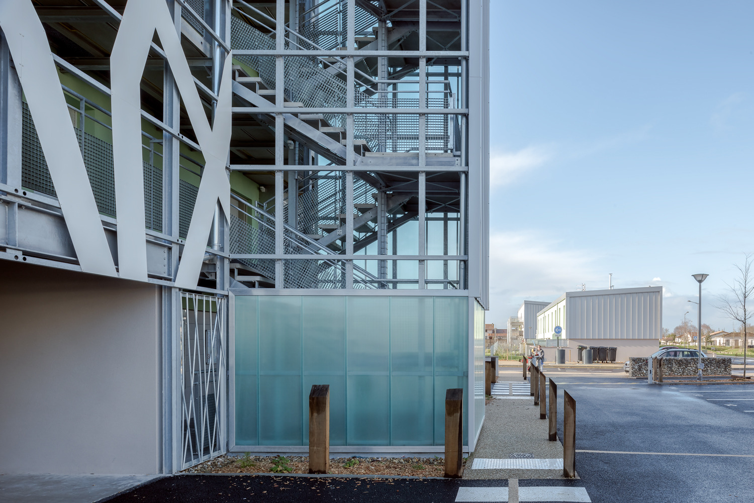 2018 年完工的 Les Erables 公寓设计展现独特魅力-6