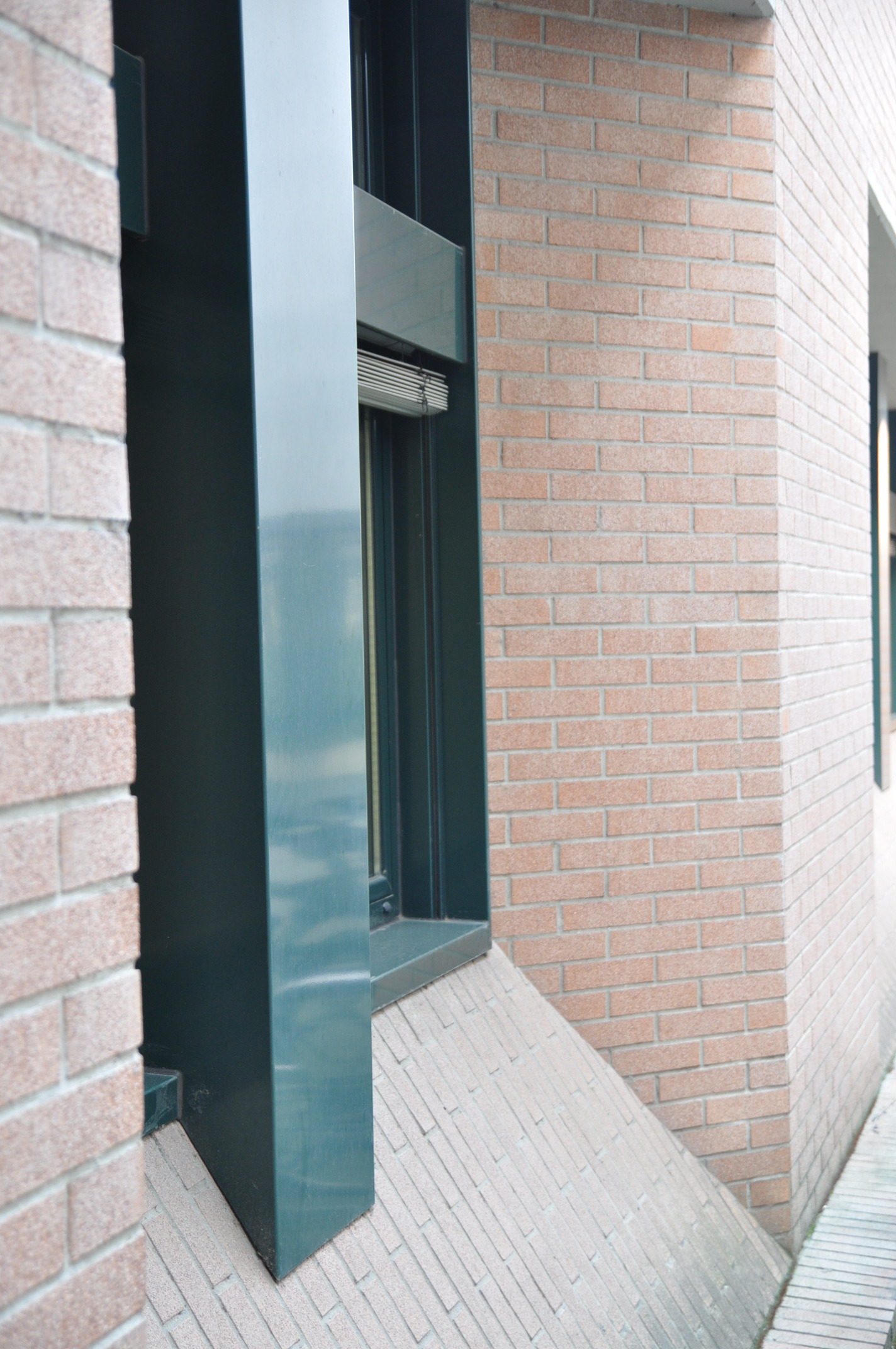 1999 年完成的圣奥尔索拉血液病研究所-16