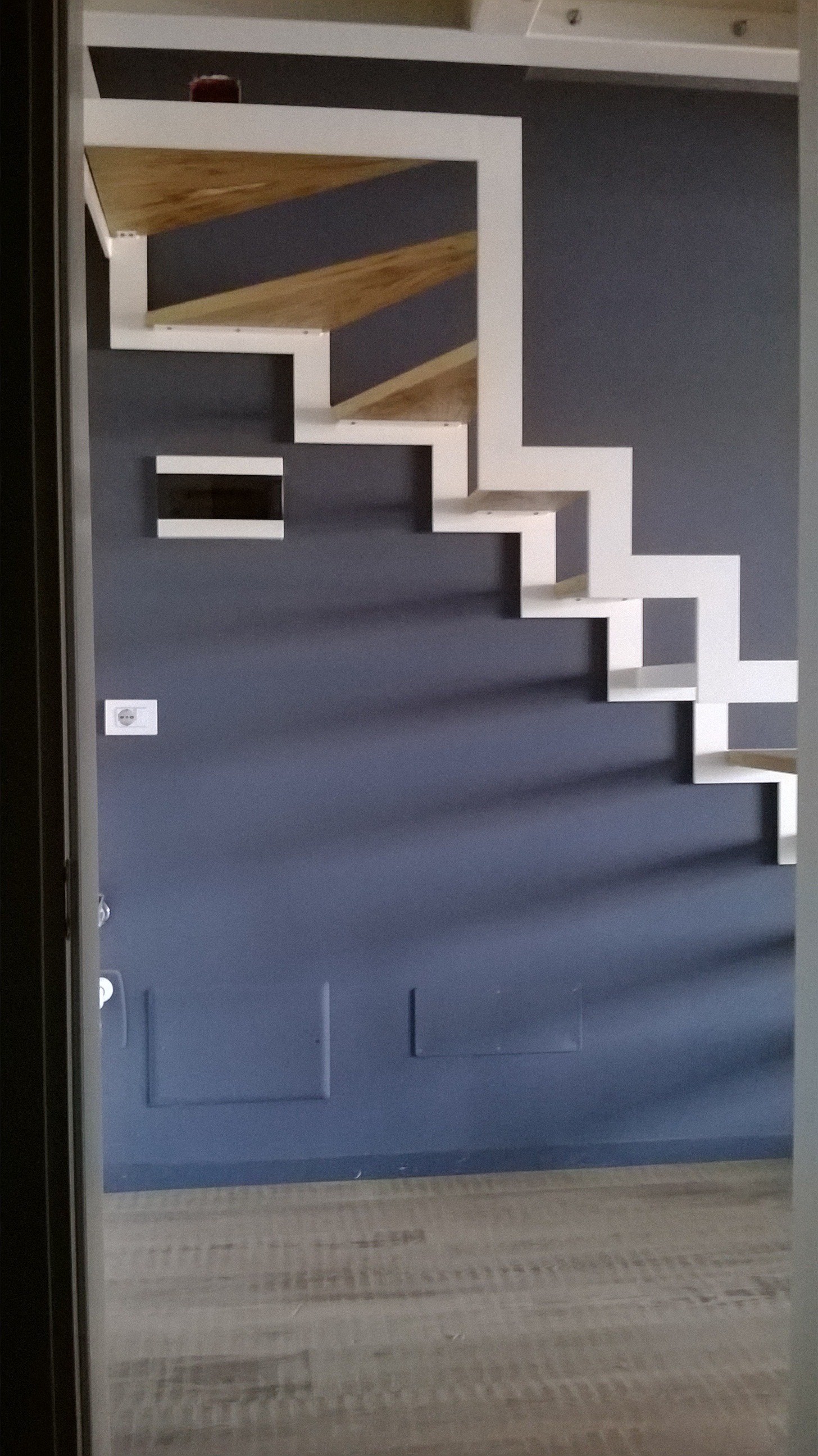 2014 年金属结构建筑复苏 | J-SF 公寓室内设计-0