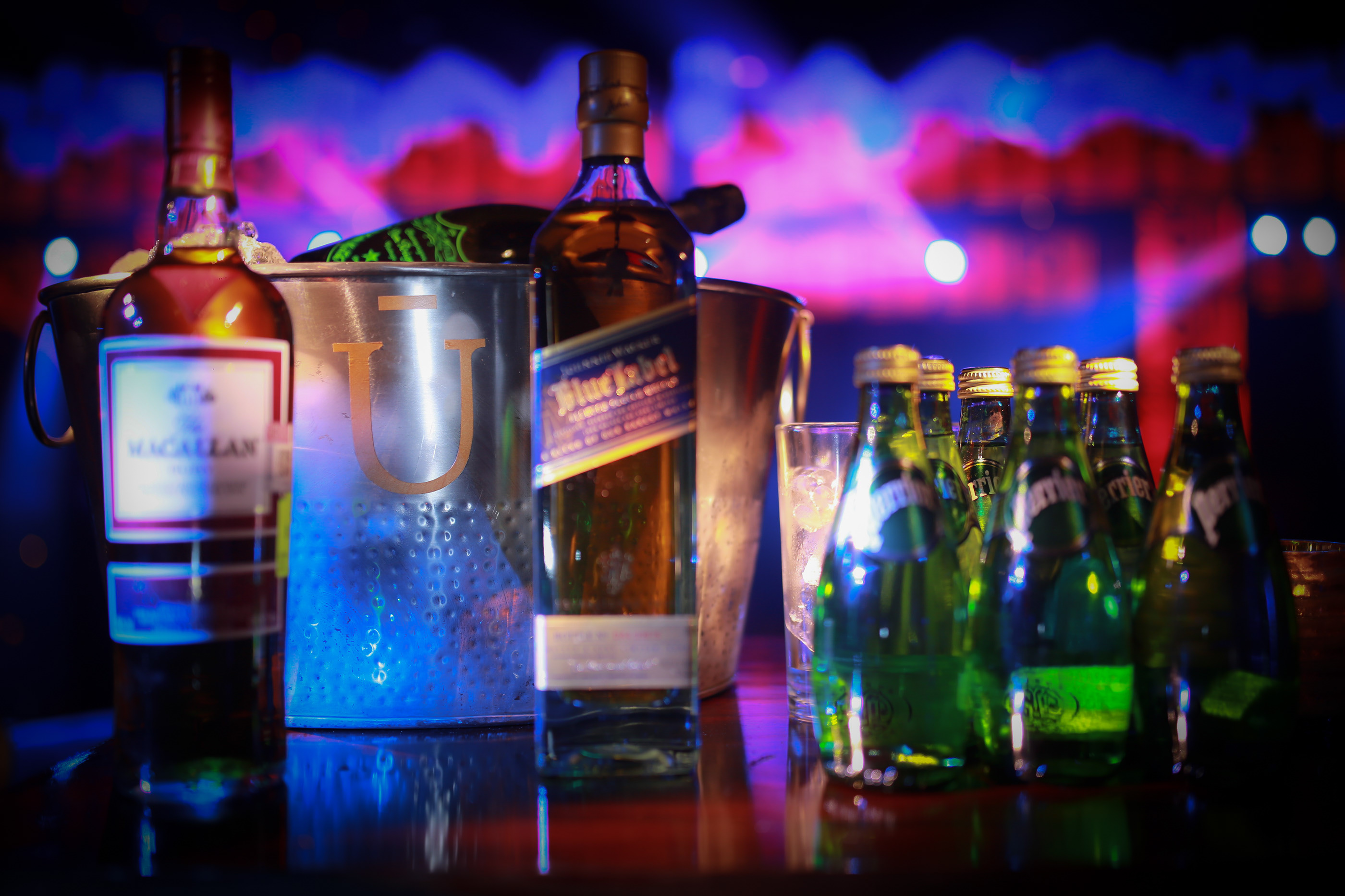 现代科技闪耀墨西哥蒙特雷高端夜店 Bisou-9