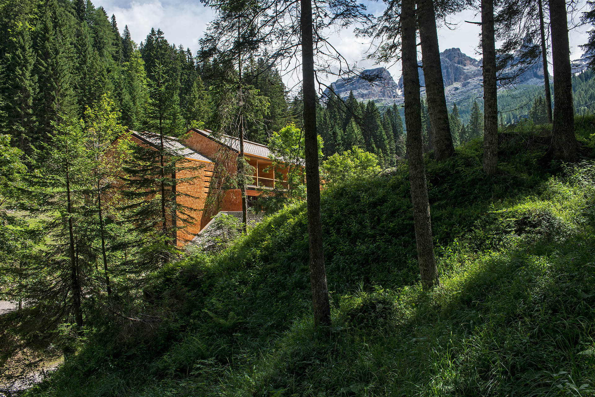 瓦勒西内拉酒店-5