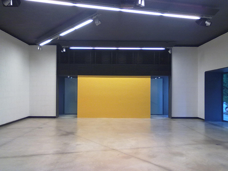 多功能会议中心,70 年代旅游村庄的现代演绎-5