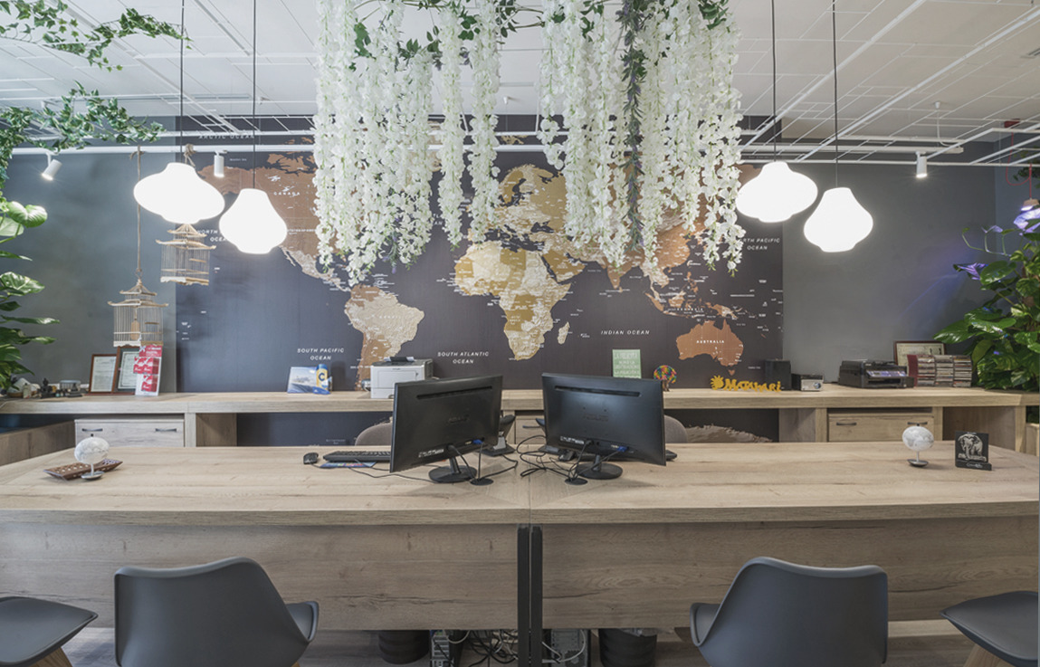 绿意盎然的家庭旅行工作站-4