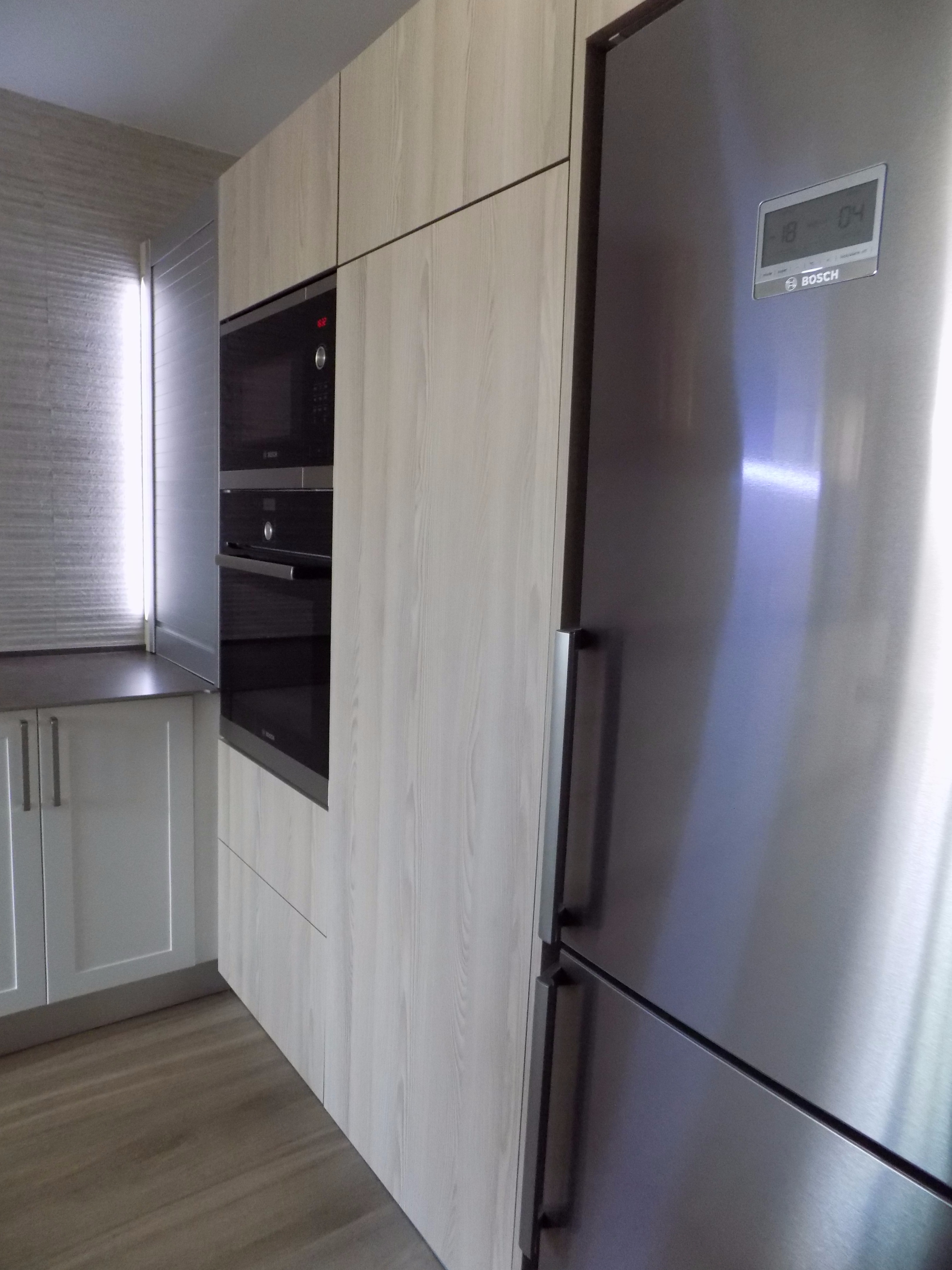 现代复古厨房，工业风与早餐文化的完美融合-34