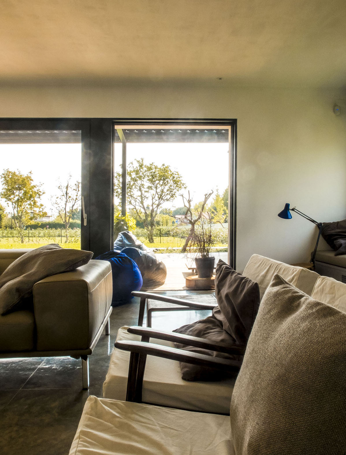 乡村山居的简约和谐之美-12