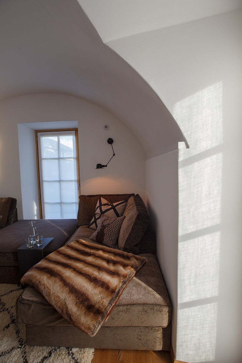 古宅新生 | 1669 年瓦尔特住宅的现代复兴-9