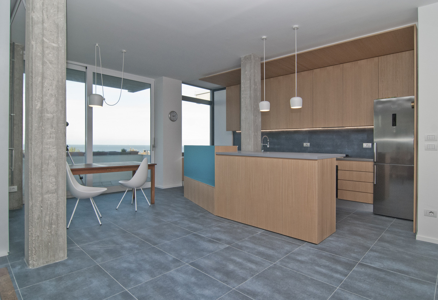 海景公寓的室内设计之旅 | 打破界限，融入海洋-9