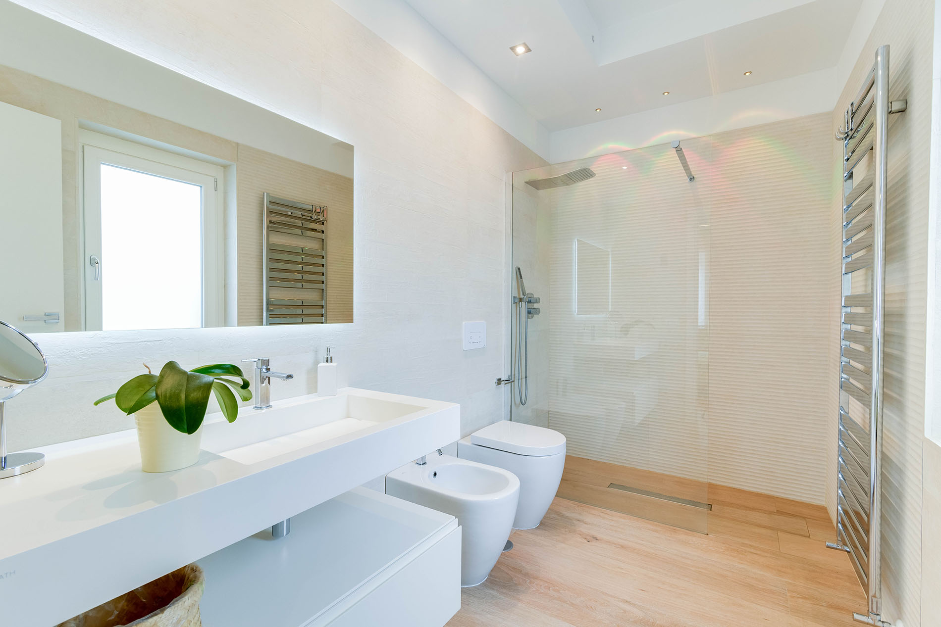 自然呼吸的罗马别墅 | 和谐色调与功能建筑的完美结合-9