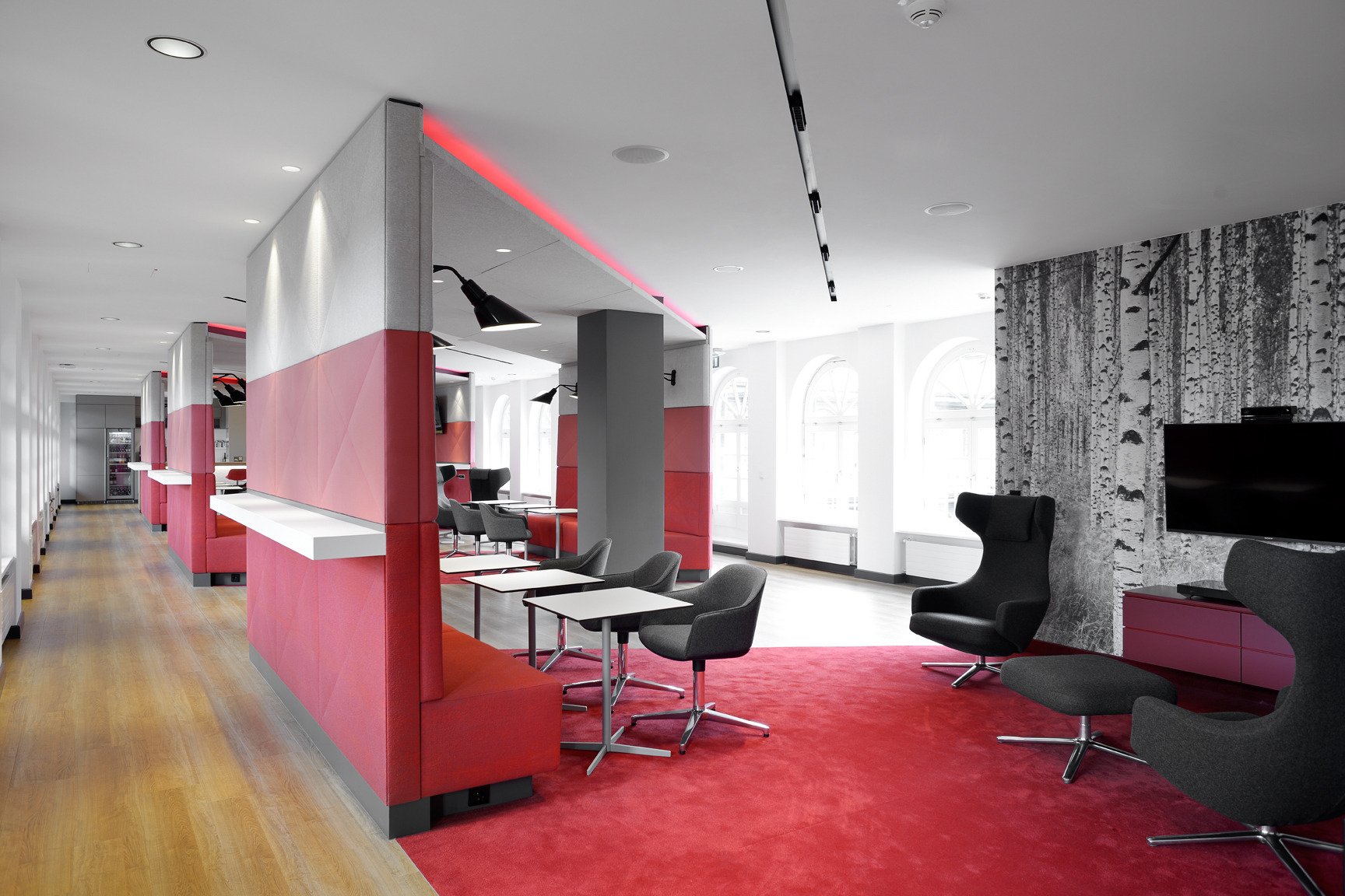 汉堡企业咨询公司办公室的社交中心设计-2