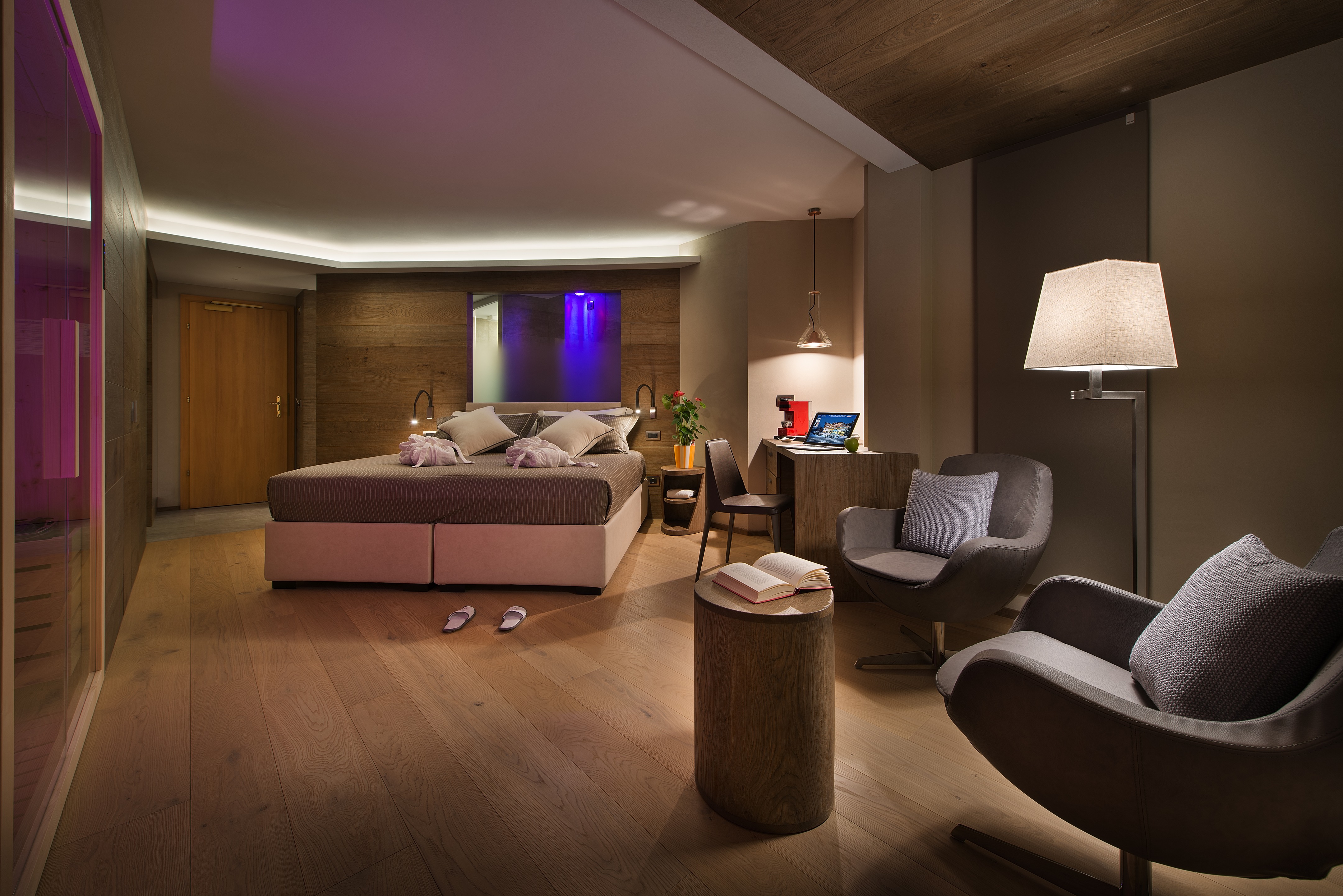 意大利 Livigno 酒店“Baita Montana”自然元素主题设计-39