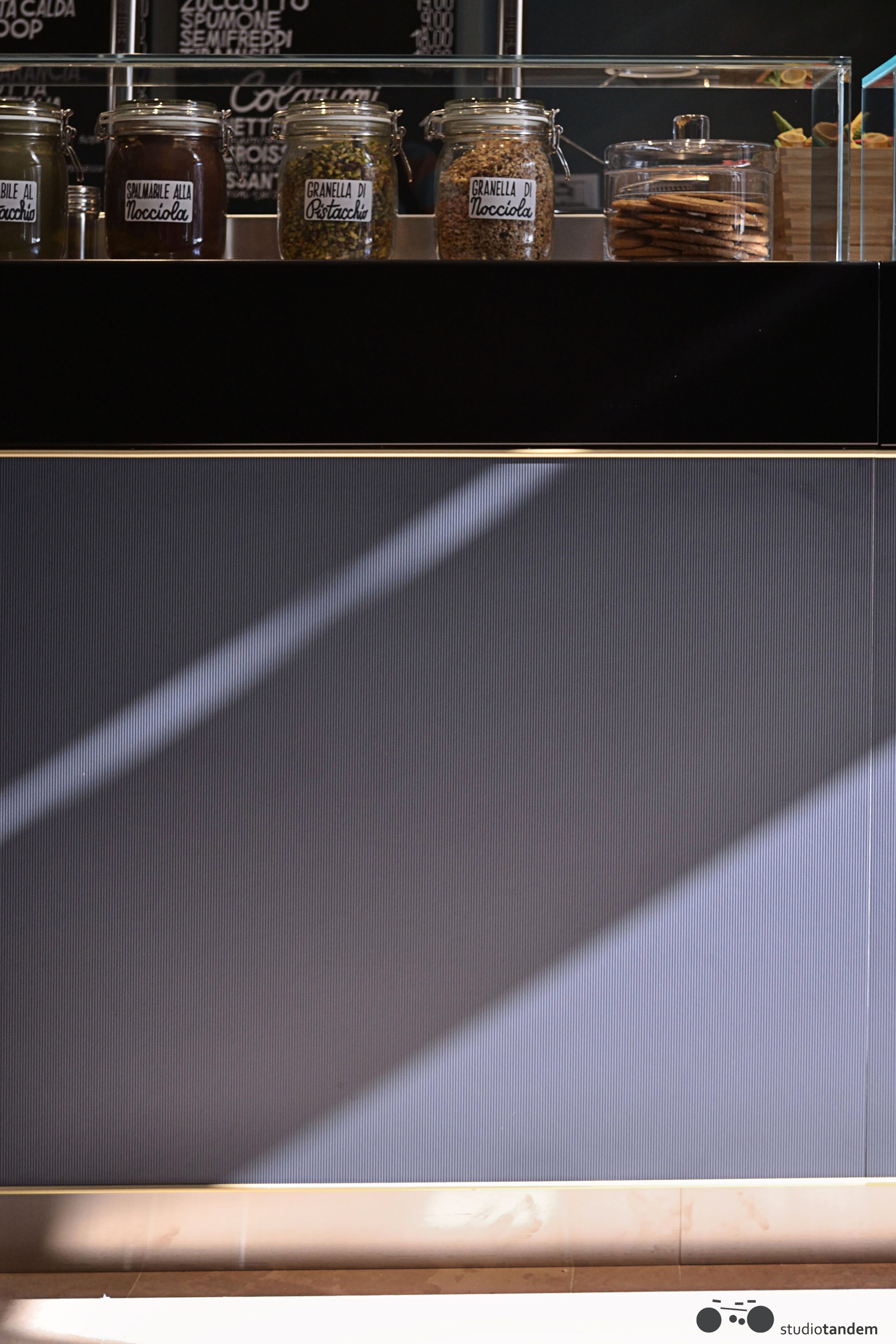 2016 年完成的 SCOOP gelato & caffe 翻新设计案例-6