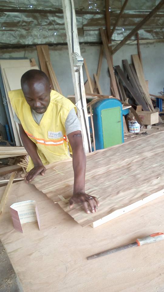 2016 年完成的土坯与木质结合的企业总部设计-38