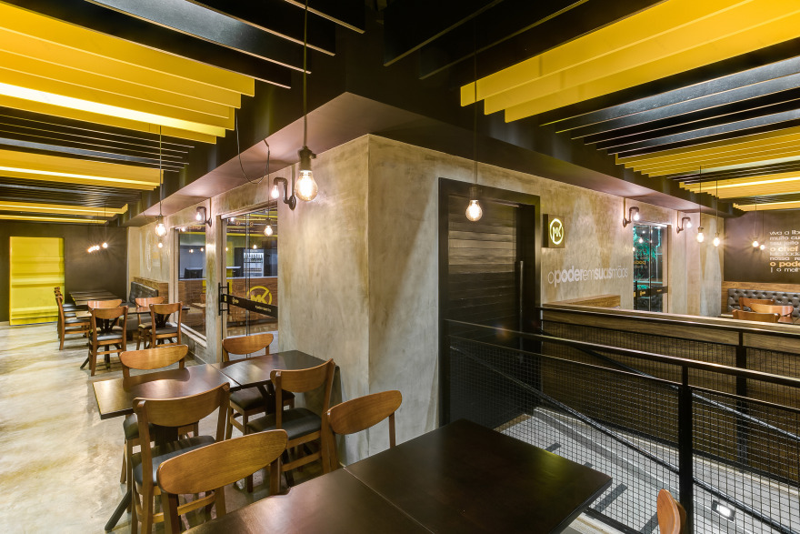 2017 年完成的汉堡店室内设计案例-13