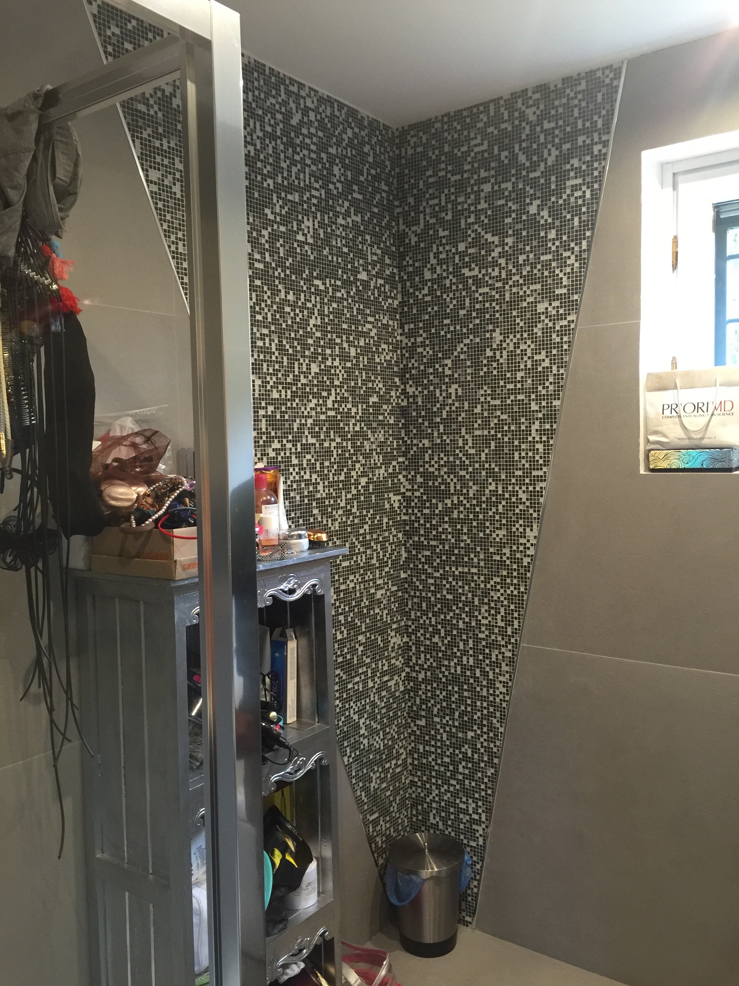 2015 年完工的独栋别墅室内设计佳作-6