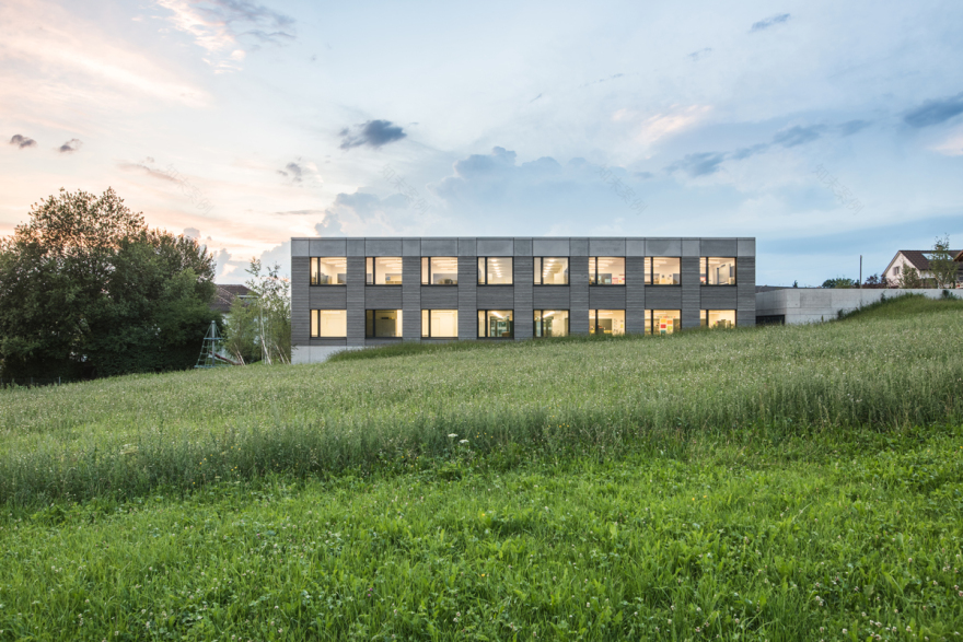 节能零排放的新教育建筑(Neubau Nullenergie·Schulhaus Münchwilen)-0