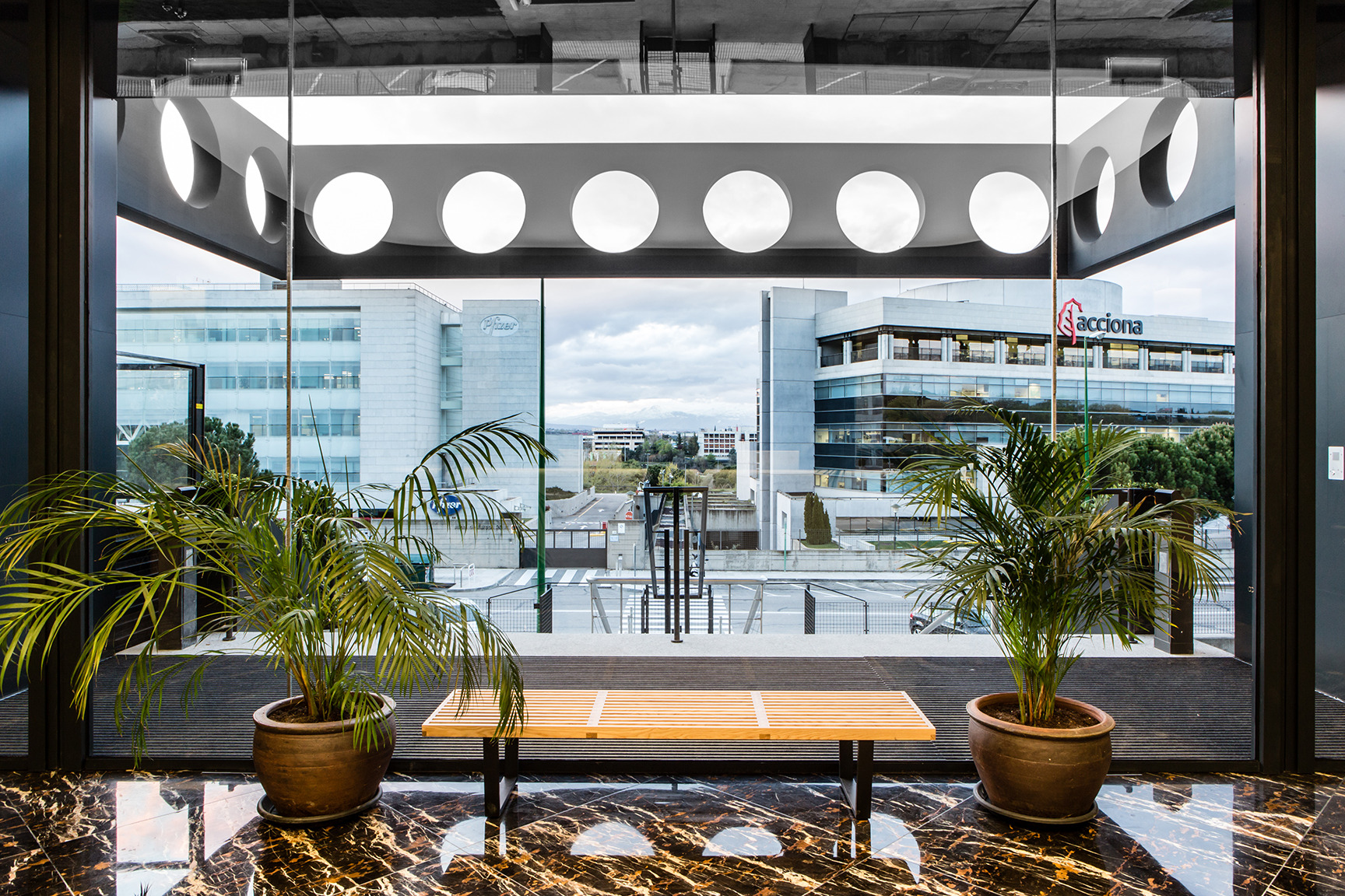 MB·ONE MORALEJA BUILDING 现代办公空间设计-7