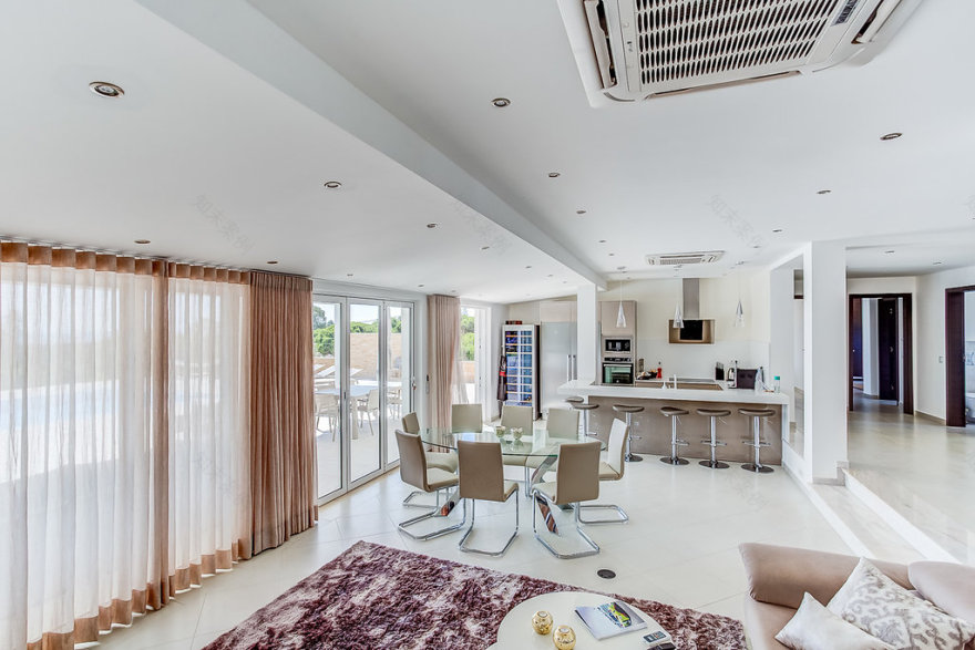 Simple Taste 团队打造的金色眼睛别墅室内设计-44