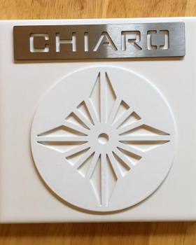 色彩斑斓的钢制排水板设计