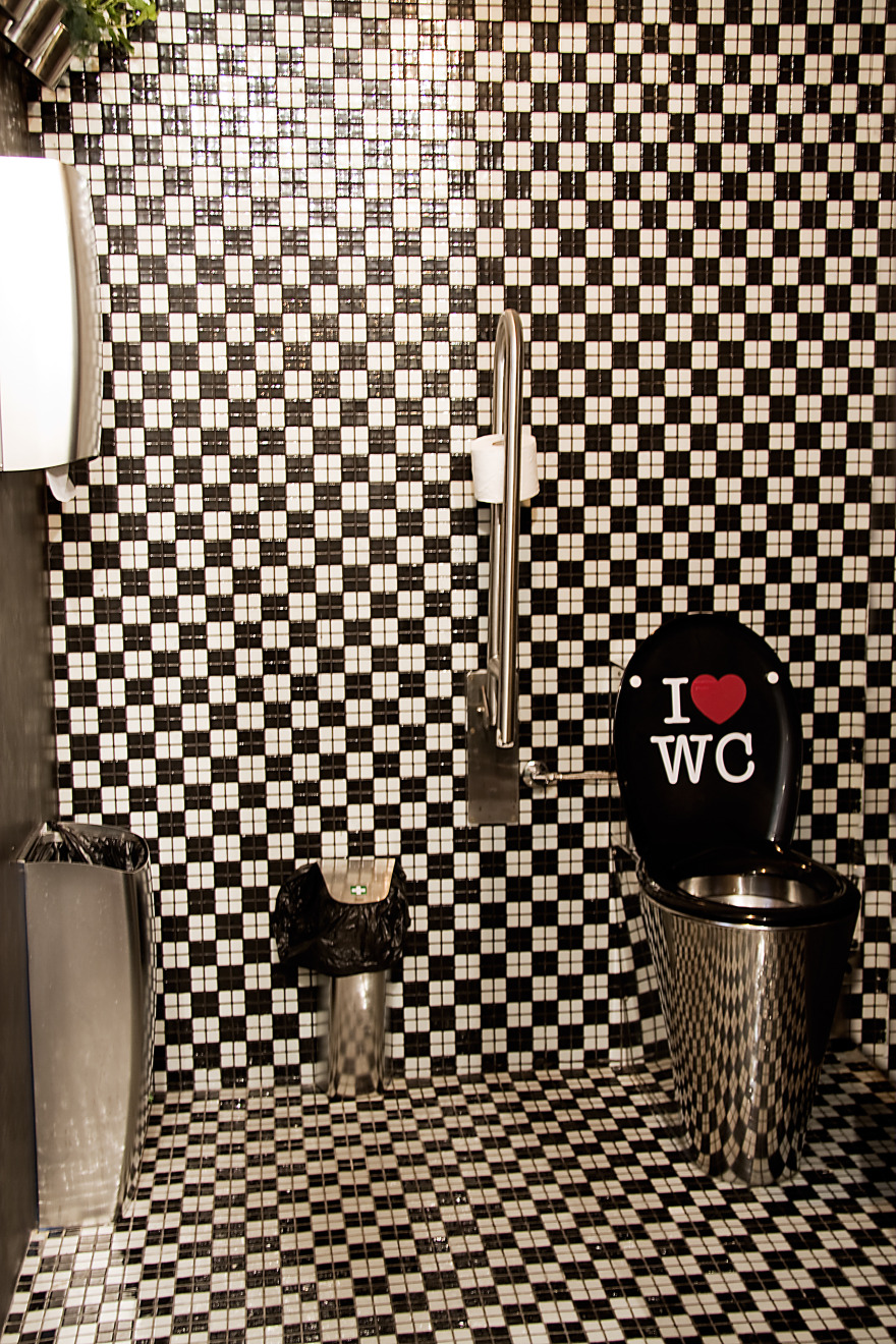 2010 年 Madrid 餐厅浴室设计-4