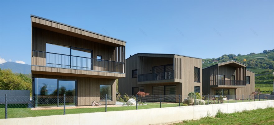 传统与现代共融的意大利木质住宅-16